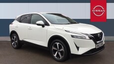 Nissan Qashqai 1.3 DiG-T MH N-Connecta 5dr Petrol Hatchback